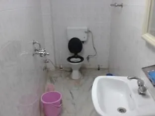 Oyo 66395 Kesher Guest House Varanasi 3*,  India