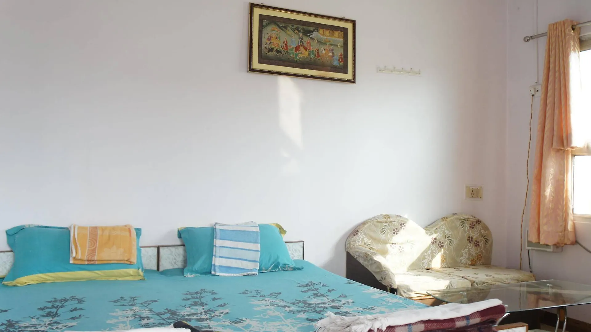 Oyo 66395 Kesher Guest House Varanasi 3*,  India